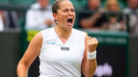 'Tennis brat' Wimbledon star held up skirt and called for umpire to be banned