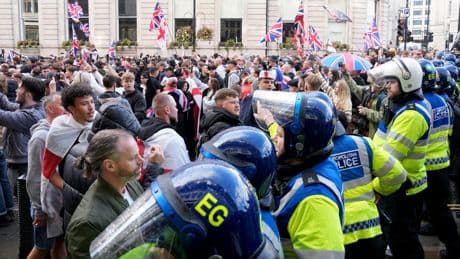 London protests latest: Musk’s speech at Tommy Robinson march denounced as ‘disgusting and inappropriate’