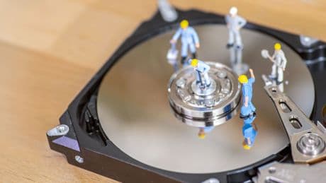 Defekte Festplatte auslesen: Gesundheit, Performance checken – Backup anlegen