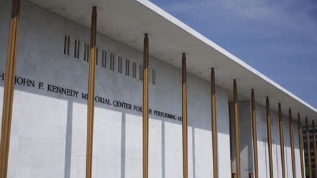 Kennedy Center Employees, Alarmed by Trump, Push to Unionize