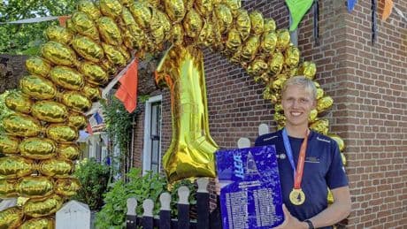 Eastermar loopt uit voor boomlange zeilwereldkampioen Willem Wiersema: ’Ik voelde me net Max Verstappen’