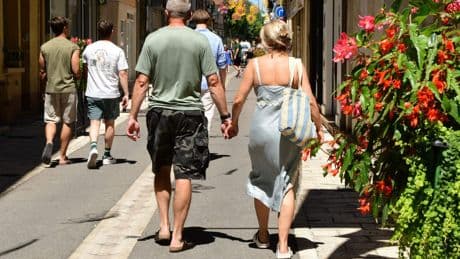 LIVE | Code rood in twaalf Franse departementen, temperaturen hoger dan 40 graden verwacht