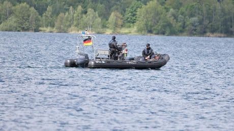 Polizei-Suche bei Leipzig - Entdeckte Taucher Leiche in Badesee?