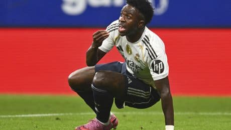 Vinicius, antes y después del fallido Balón de Oro: la renovación en punto muerto y el 'pellizco' emocional del Tartiere