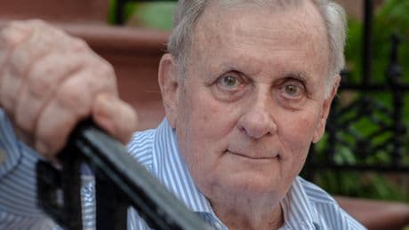 Edmund White, Pioneer of Gay Literature, Is Dead at 85
