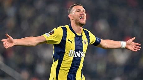 Edin Dzeko geri mi dönüyor! Sözleşmenin detayları belli oldu