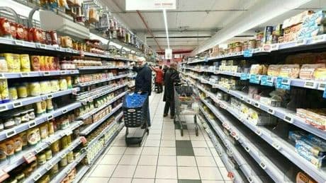 Ferragosto, quali supermercati aperti? Da Conad a Esselunga: ecco i punti vendita disponibili in tutta Italia delle principali catene