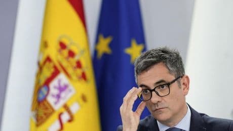 El Gobierno llama a "rebelarse" contra los intentos de "destruir" a Sánchez