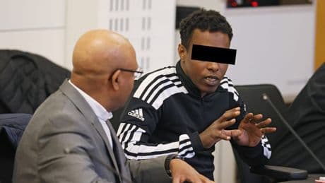 Messerstecher Kahlid O. ist unabschiebbar - Psychiatrie, weil Ausweisung nicht klappt?
