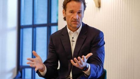 Carlos Moyá ve muy difícil que Alcaraz sea el mejor con su filosofía de disfrutar la vida