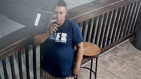Manhunt for gunman after one killed and five injured in Texas sports bar shooting