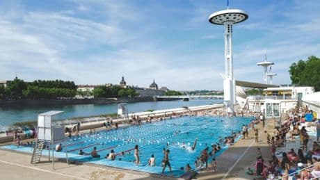 Une piscine lyonnaise partiellement fermée en raison d'un "problème technique" en pleine vigilance canicule