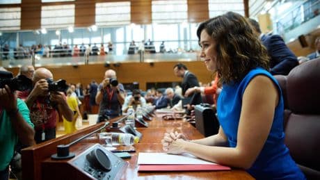 Ayuso prioriza la energía nuclear: más investigación y alianzas para pequeños reactores modulares