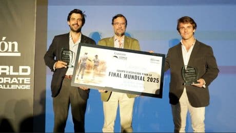 Urbanitae recibe el billete a Shanghái en una noche de gala del golf corporativo español