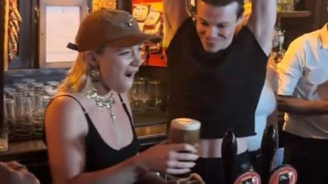 Actor Florence Pugh pours pints at London pub with singer Yungblud