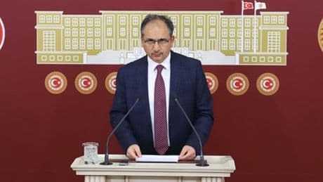AK Partili vekilden dövizdeki artışa ilginç çözüm: Vatandaşın dolar alması yasaklansın