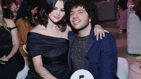 Selena Gomez Jumps Back To No. 1