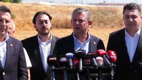 Özel'den savcıya sert tepki: Masaya beyaz toros koyarak kime neyi gösteriyorsun!