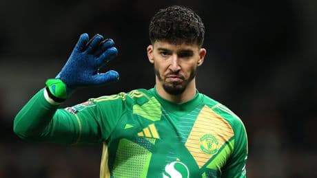 İngilizler işin dozunu kaçırdı: Altay Bayındır’a West Ham’dan sosyal medyada taşlama! Paylaşım milyonlara ulaştı