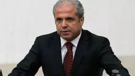AKP’li Tayyar’dan dikkat çeken öneri: İlçe belediyeleri kaldırılsın