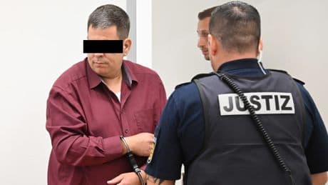600.000 Euro Gewinn - Mann schmuggelt flüssiges Kokain per Post