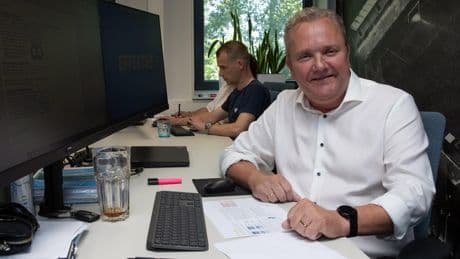 Richard (55) is een van de vele zzp’ers in de schoonmaak die stopt: ’Voor het geld had ik het beter niet kunnen doen’
