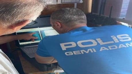 Cenazesini Deniz Kuvvetleri dalgıçları çıkaracak