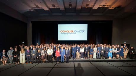 «On maîtrise de mieux en mieux ce type de traitement» : à Chicago, des petits pas qui sauvent des vies face au cancer