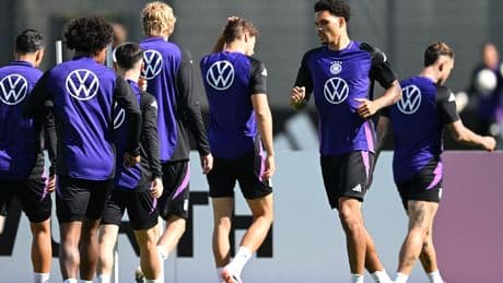 Eintracht-Verteidiger  - Collins vorm Nagelsmann-Debüt