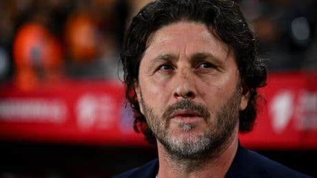 Fatih Tekke'den Galatasaray mağlubiyeti sonrası hakem tepkisi: 'Yüzde 100 faulde VAR'a gidilmedi!'