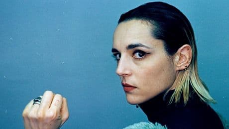 Jehnny Beth, anatomia di una ribellione