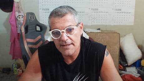 Frank Cuesta dice que grabó el vídeo bajo coacción: &quot;Estaba guionizado y me lo dieron en abril&quot;