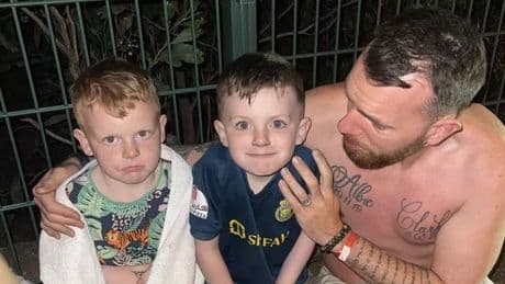 EasyJet hols family 'almost died' in Marmaris hotel fire with guests 'screaming'