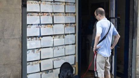 El Govern refuerza la inspección de vivienda con 100 nuevas plazas para garantizar el control de los alquileres