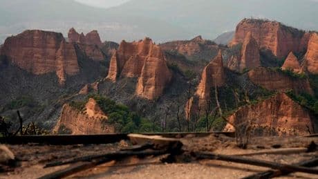 Las Médulas, el paraje Patrimonio de la Humanidad devastado por los incendios