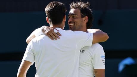 Fognini, ultimo atto a Wimbledon con l’applauso di Alcaraz