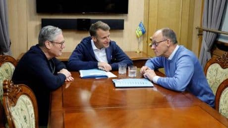 I volenterosi a Kiev: pronto il piano euro-americano per la tregua in Ucraina