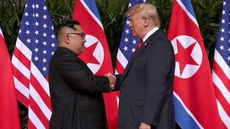 Trump'tan Kim Jong-un'la görüşmeye yeşil ışık