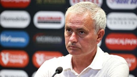 Jose Mourinho: "Başkan röportajında benim kalmamı istediğini belirtiyor, kendisi bana güveniyor"