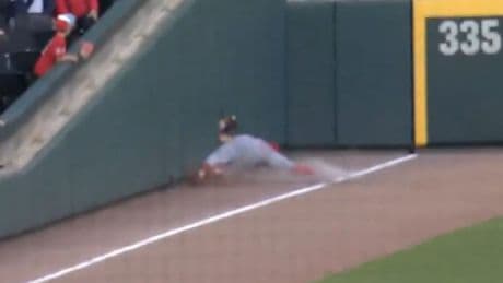 Reds rookie Tyler Callihan breaks arm crashing into wall as play turns into sad home run