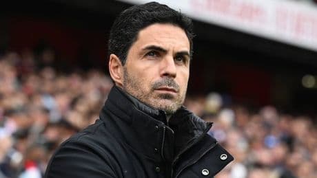 Arsenal 'considering' bargain transfer for forgotten Chelsea record breaker