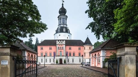 Sommerausflug ab Bremen: Jever – Stadt zwischen Bierkultur und Küstenflair