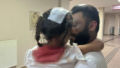 Başına parke taşı düşen 5 yaşındaki Avesta ölümden döndü