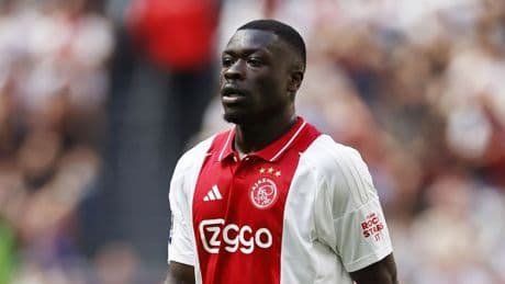 Ajax vervolgt titelstrijd zonder Edvardsen, Brobbey vraagteken voor NEC-thuis