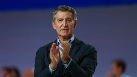Alberto Núñez Feijóo, l’homme fort de la droite espagnole pour incarner l’alternance face aux socialistes de Pedro Sánchez