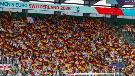 Unsere Fans on Fire! Wie Deutschlands Frauen zum EM-Titel gebrüllt werden sollen