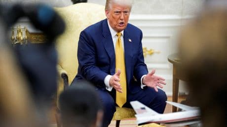 Trump annonce un accord commercial avec le Japon avec des droits de douane de 15%