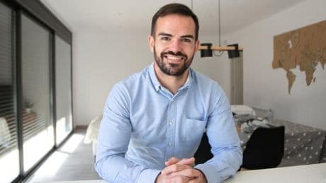 Álex Yáñez, nutricionista: "La canela es uno de los alimentos con más hierro en España, incluso en pequeñas cantidades"