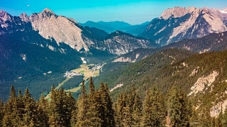 Alpen: Deutsche Bergsteiger geraten in Tirol in Not