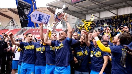 Sammelbecken für Traditionsklubs - Abstürze, Insolvenzen! Ärger um Regionalliga-Reform